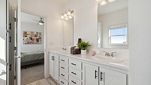 Enterprise / Nova-E Bathroom 140220