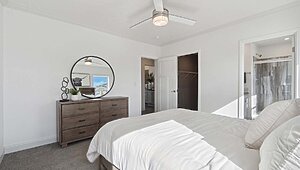 Enterprise / Orion-E Bedroom 140239