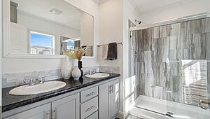 Enterprise / Orion-E Bathroom 140241
