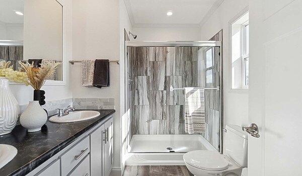 Enterprise / Orion-E Bathroom 140242