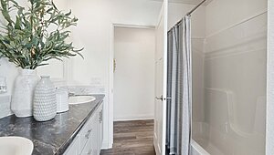 Enterprise / Orion-E Bathroom 140246