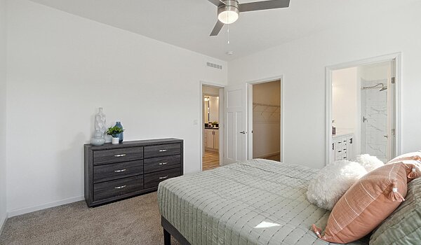 Lifestyle / Nova-L Bedroom 140185