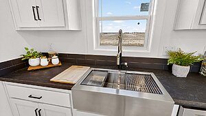 Platte / Meadowlark Kitchen 140327