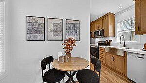 ADU / The Duck Interior 140332