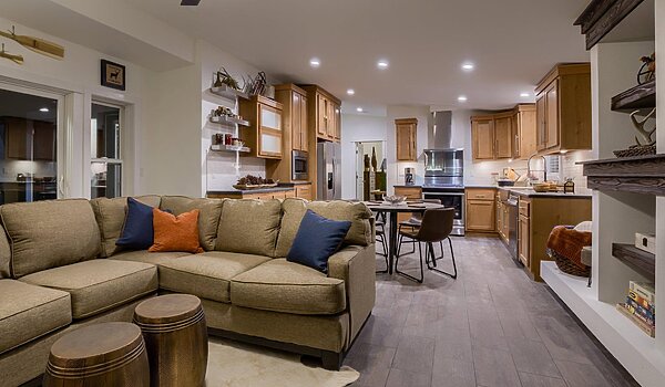 Developer / Mountain Hideaway Interior 140363