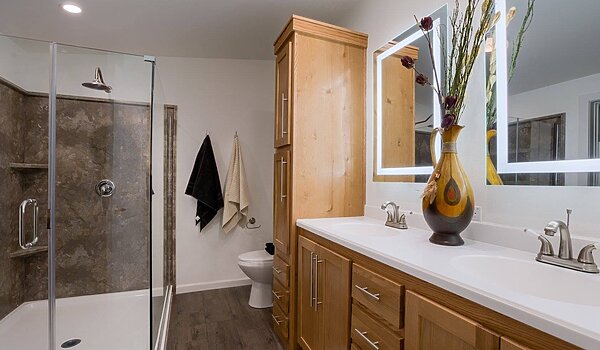 Developer / Mountain Hideaway Bathroom 140369