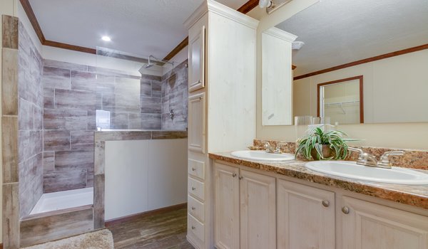 Extreme / 8500 Bathroom 25443