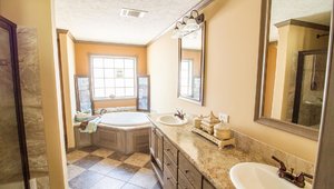 Innovation / HE 3259 Bathroom 10152