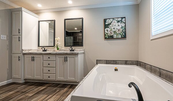 Ascend / The Valencia 2850H32 Bathroom 119211