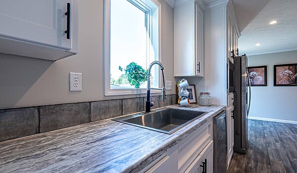 Ascend / The Valencia 2850H32 Kitchen 119205