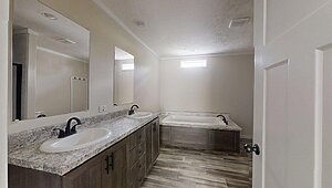 Foundation Limited / Collins 2856H32LM56 Interior 129152