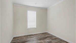 Foundation Limited / Collins 2856H32LM56 Interior 129983