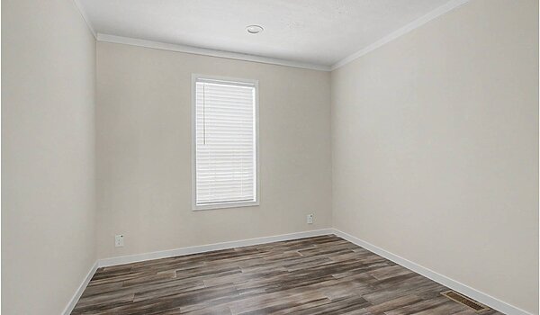 Foundation Limited / Collins 2856H32LM56 Interior 129983