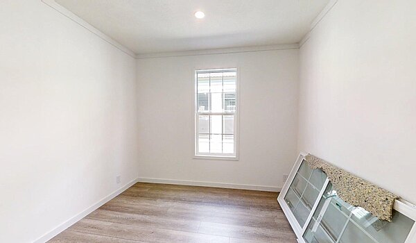 Foundation Limited / 2864H42LM64 Lot #17 Interior 129394