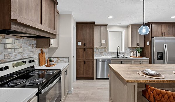 Foundation / Stagg Interior 121675