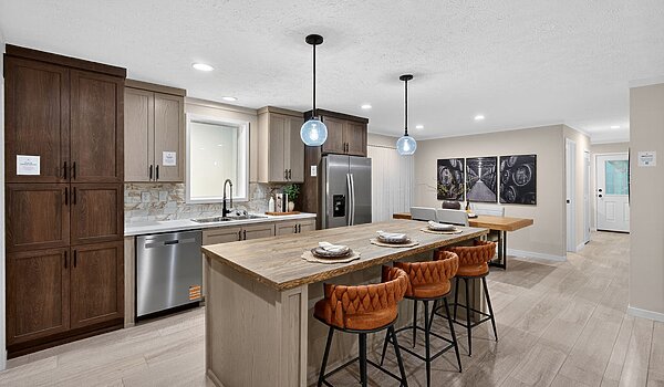 Foundation / Stagg Interior 121676