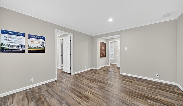 Foundation / McKenna Interior 127679
