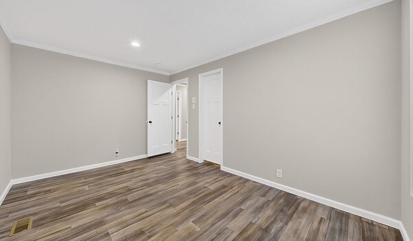 Foundation / McKenna Interior 127680