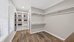 Foundation / McKenna Interior 127685