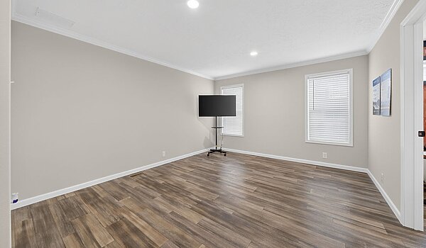 Foundation / McKenna Interior 127678