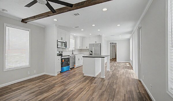 Foundation / Rainier 3.0 Interior 130210