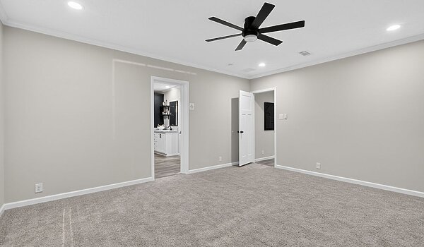 Ascend / Stirling Interior 132194