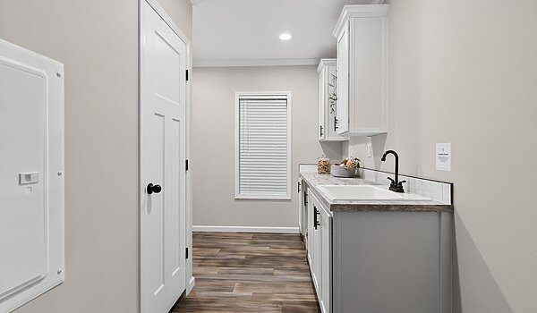Ascend / Stirling Interior 132202