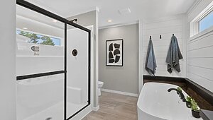 Highland / The Coach House Interior 133927