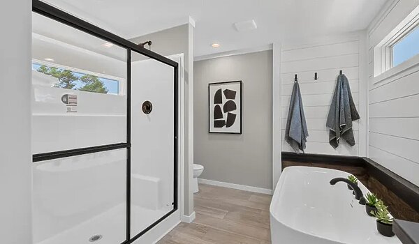 Highland / The Coach House Interior 133927