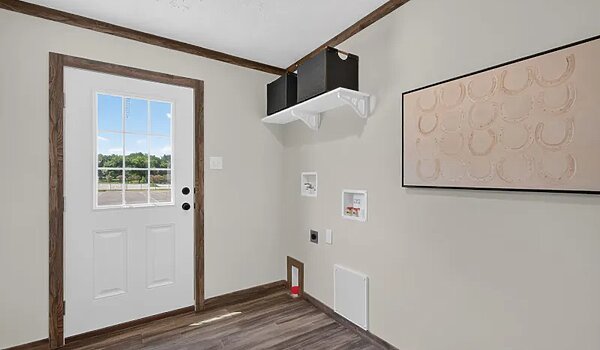 Highland / Meadowview Interior 133947