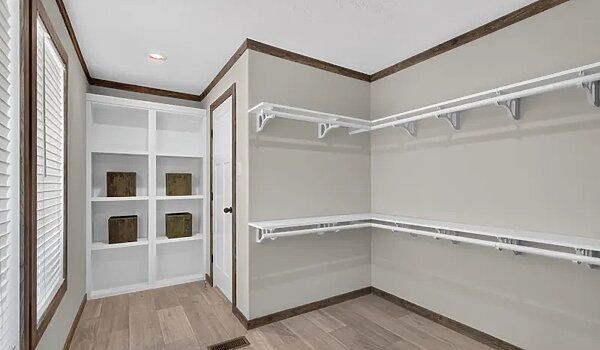 Highland / Speakeasy Interior 133966