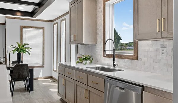 Highland / Speakeasy Interior 133955