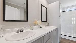 Redman Doublewides / RM2852A-2852H42A2A Bathroom 140695
