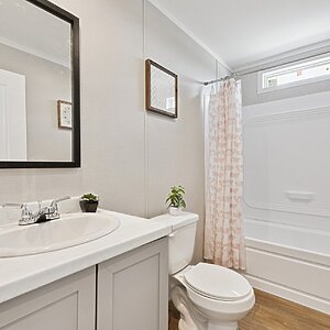 Redman Doublewides / RM2852A-2852H42A2A Bathroom 140699