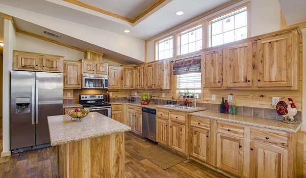 Pine Mountain Cabin / 900 Kitchen 17286