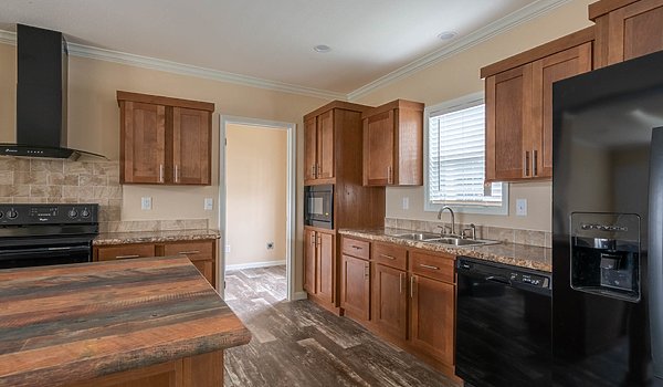 New Moon Doublewides / NM3248A Kitchen 37720