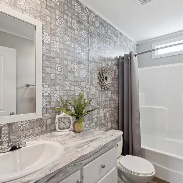 Champion Select Doublewides / CSD2860L-2860H42276 Bathroom 113095