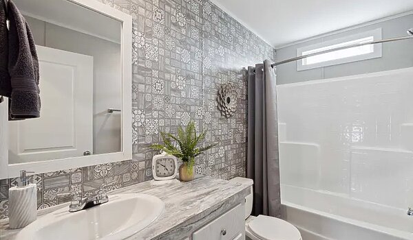 Champion Select Doublewides / CSD2860L-2860H42276 Bathroom 113095