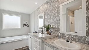 Champion Select Doublewides / CSD2860L-2860H42276 Bathroom 113096