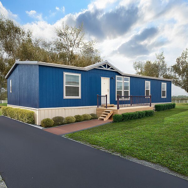 New Moon Doublewides / 3252H42A2E Exterior 113066