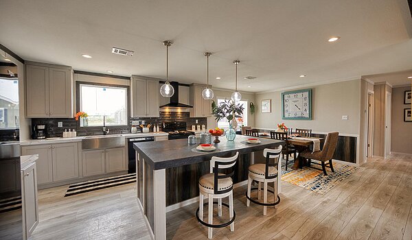 New Moon Doublewides / 3252H42A2E Kitchen 113070