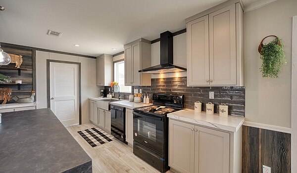 New Moon Doublewides / 3252H42A2E Kitchen 113072