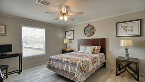 New Moon Doublewides / 3252H42A2E Bedroom 113074