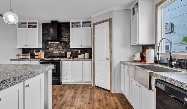 New Moon / NM3264C-3264H42A1C Interior 126679