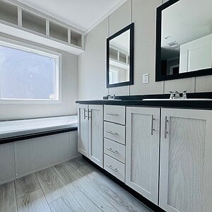 New Moon / The Stone NM1676S-1676H32A6M Interior 126694