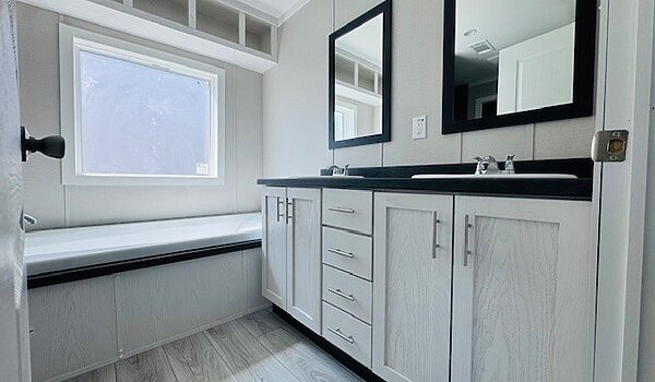 New Moon / NM1676S-1676H32A6M Interior 126694