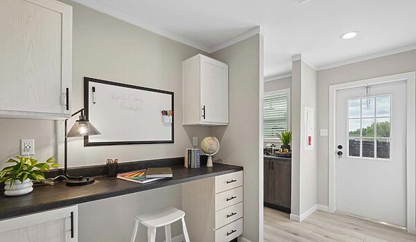 Redman Doublewides / RM2864A-2864H42495 Interior 126862