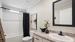 Redman Doublewides / RM3276A-3276H42496 Interior 126877