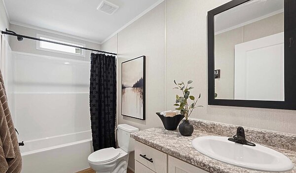 Redman Doublewides / RM3276A-3276H42496 Interior 126877