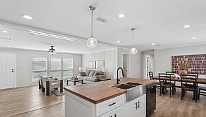 Redman Doublewides / RM3276A-3276H42496 Interior 126871